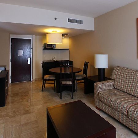 Fiesta Inn Coatzacoalcos Exterior photo