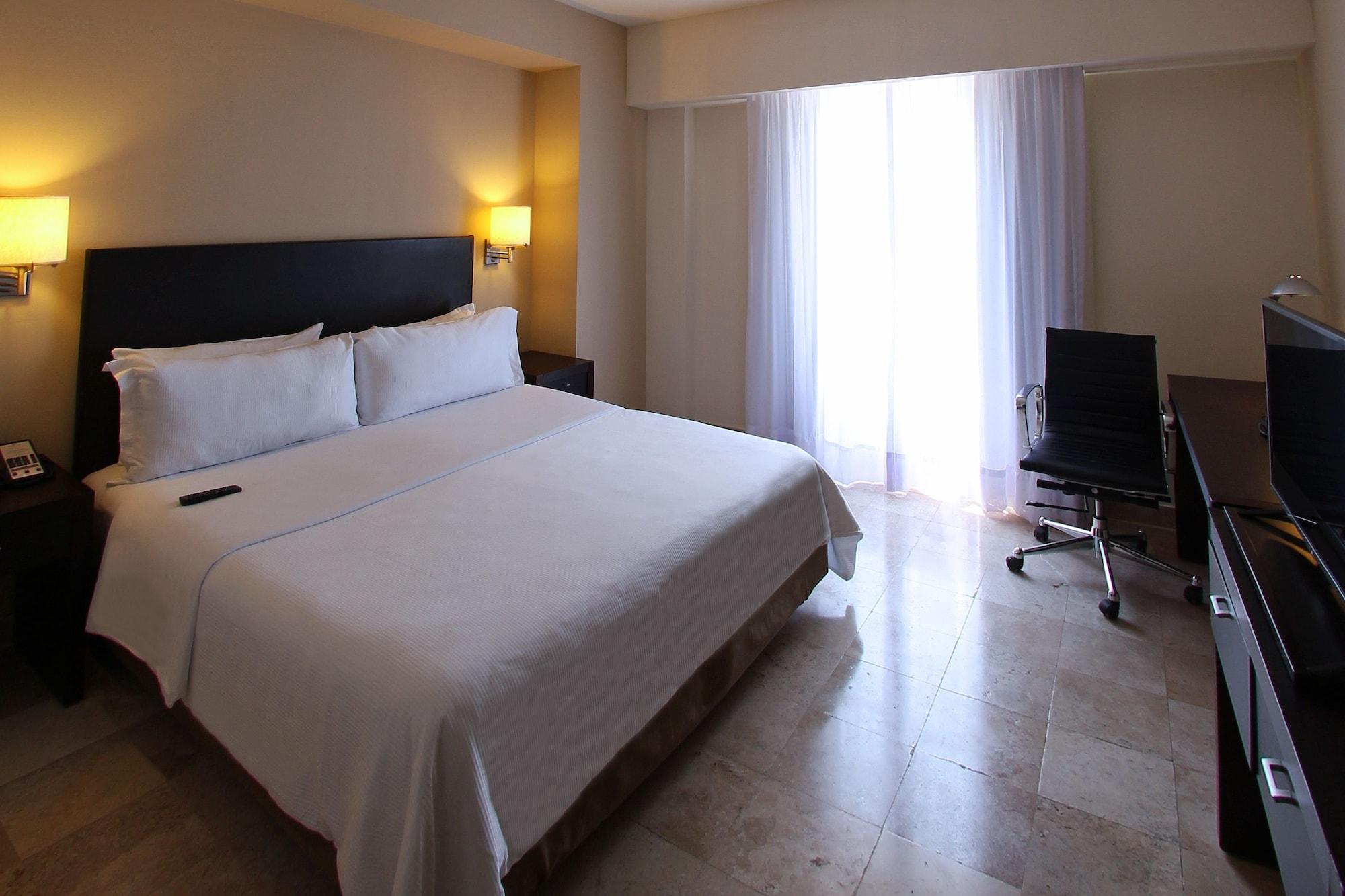 Fiesta Inn Coatzacoalcos Exterior photo
