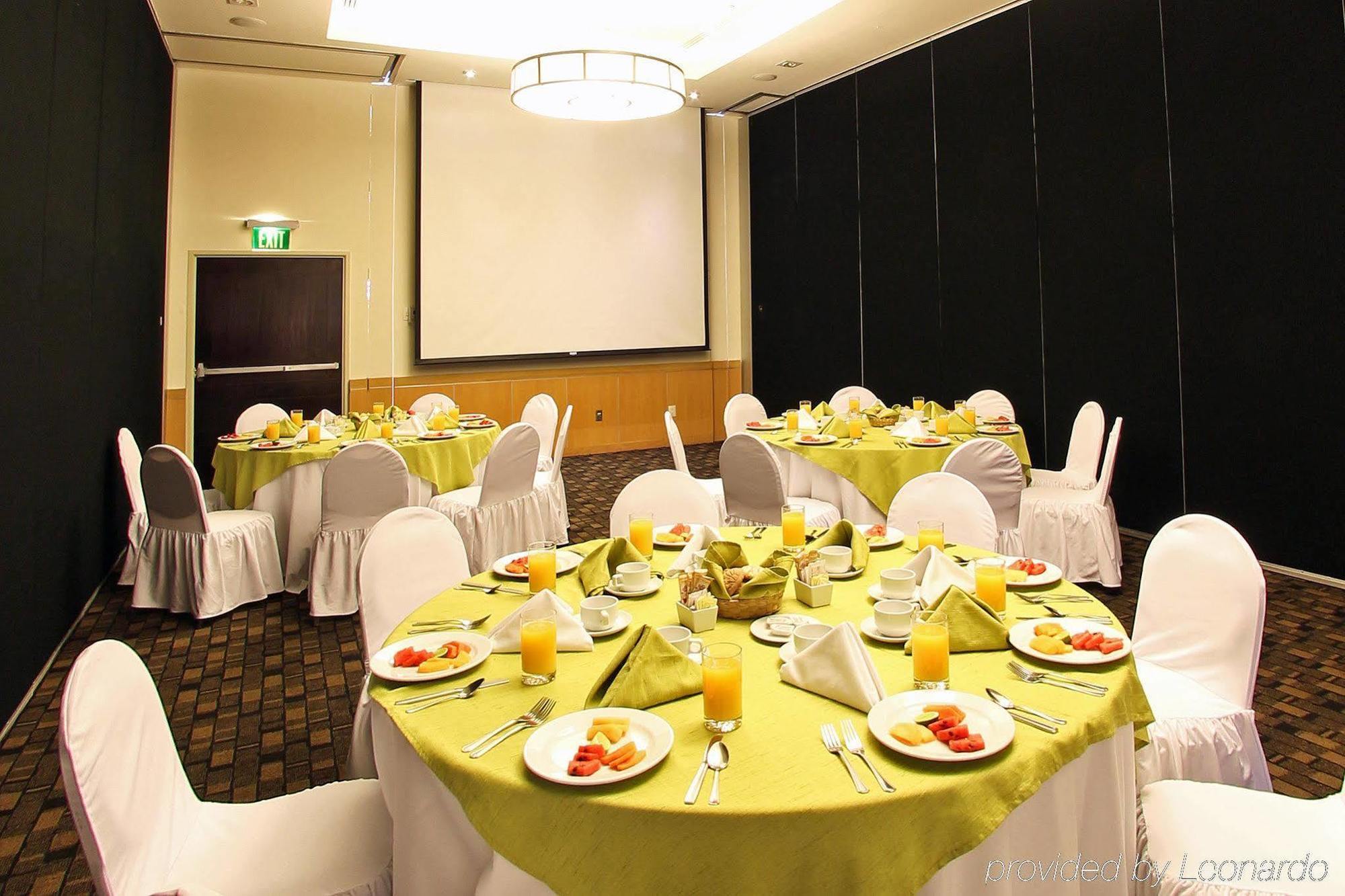 Fiesta Inn Coatzacoalcos Exterior photo